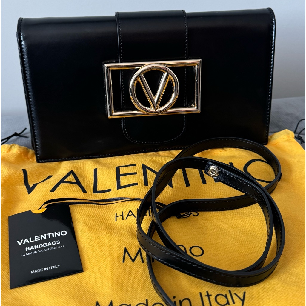 Valentino By Mario Valentino Cady Super V Clutch Good Condition